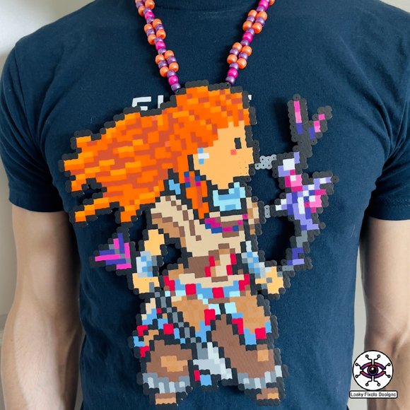 Aloy Horizon Perler Necklace - Picture 2 of 6